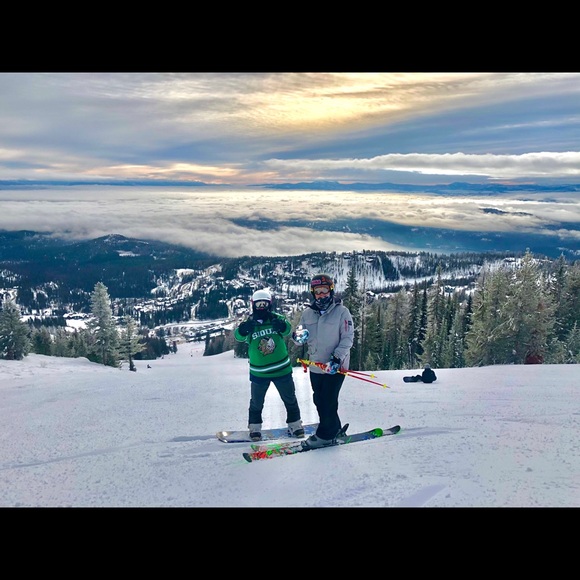 Meet your Posher, Josh - Picture 2 of 8